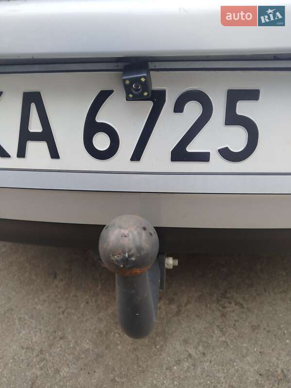 Хетчбек Volkswagen Golf 1999 в Києві