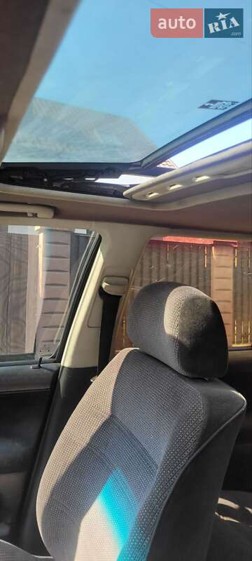 Універсал Volkswagen Golf 1996 в Чернівцях