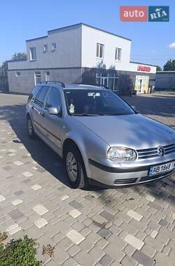 Универсал Volkswagen Golf 2004 в Тульчине