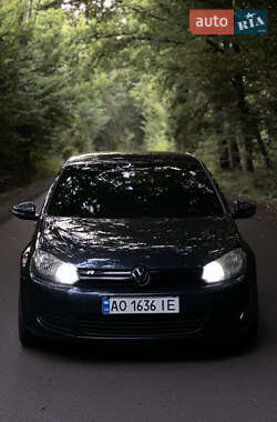 Хэтчбек Volkswagen Golf 2008 в Мукачево
