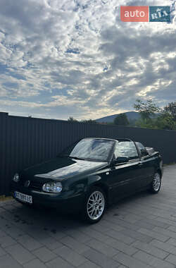 Кабриолет Volkswagen Golf 2001 в Делятине