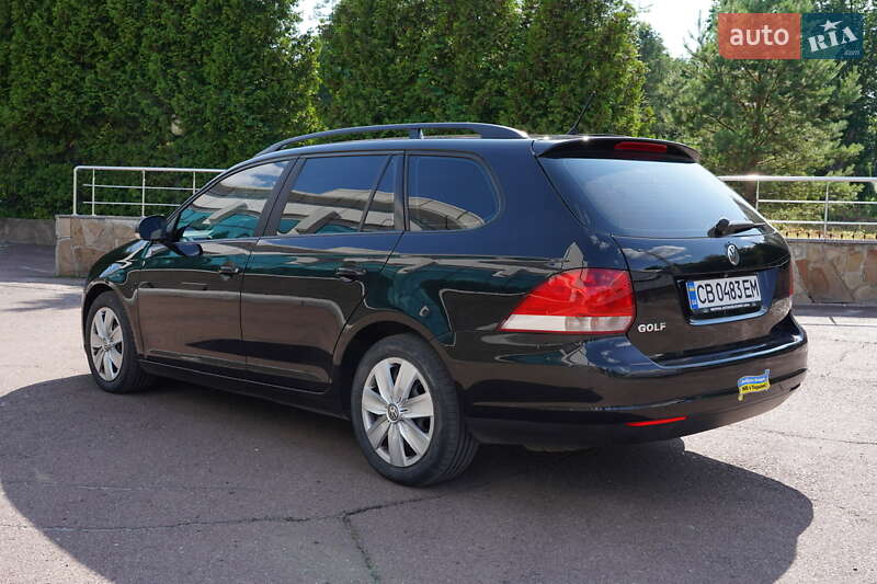 Универсал Volkswagen Golf 2008 в Новгород-Северском