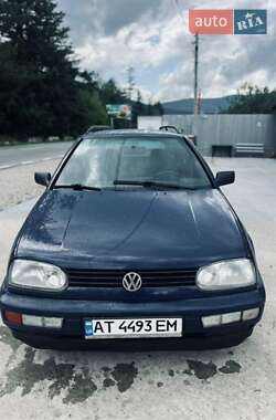 Універсал Volkswagen Golf 1996 в Яремчі