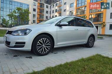 Хетчбек Volkswagen Golf 2015 в Вінниці