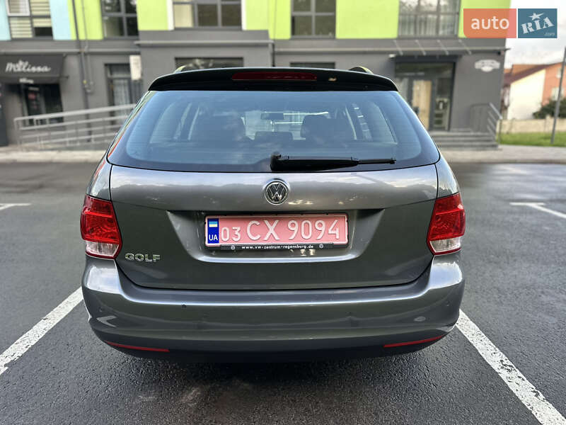 Універсал Volkswagen Golf 2008 в Рівному