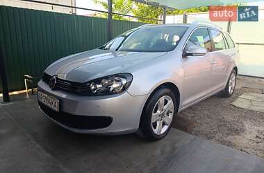 Универсал Volkswagen Golf 2010 в Запорожье