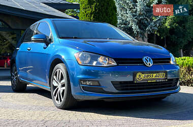 Хетчбек Volkswagen Golf 2017 в Львові