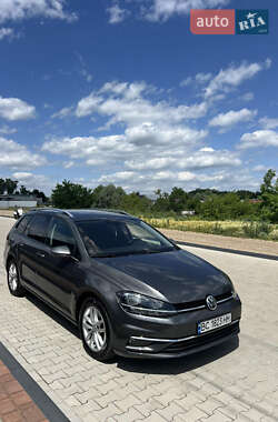 Універсал Volkswagen Golf 2017 в Самборі