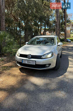 Універсал Volkswagen Golf 2011 в Чернівцях