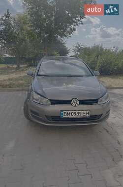 Універсал Volkswagen Golf 2014 в Сумах