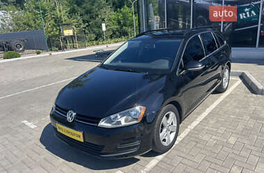 Универсал Volkswagen Golf 2015 в Кременчуге