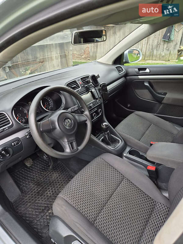 Универсал Volkswagen Golf 2012 в Калуше фото 18 Универсал Volkswagen Golf 2012 в Калуше