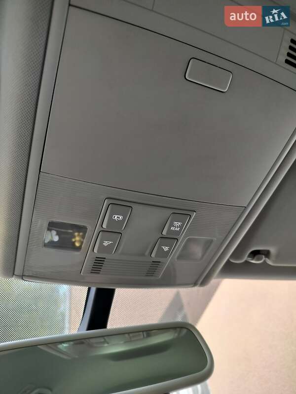 Універсал Volkswagen Golf 2016 в Стрию