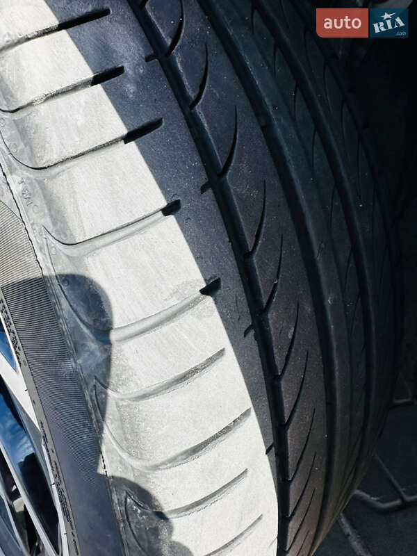 Універсал Volkswagen Golf 2021 в Луцьку