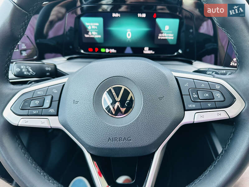 Універсал Volkswagen Golf 2021 в Луцьку