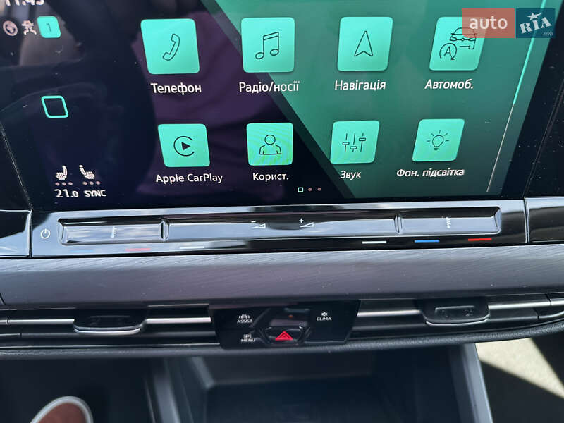 Універсал Volkswagen Golf 2021 в Луцьку