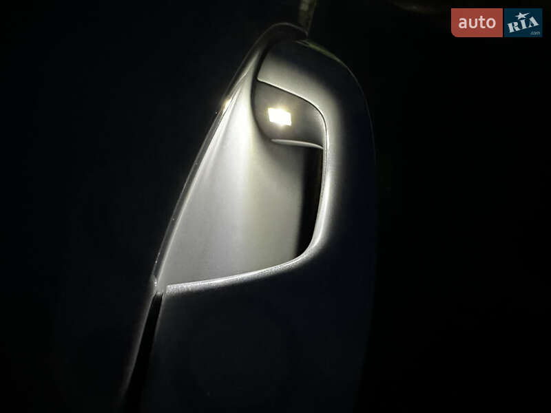 Універсал Volkswagen Golf 2021 в Луцьку