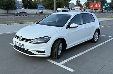 Хетчбек Volkswagen Golf 2018 в Києві