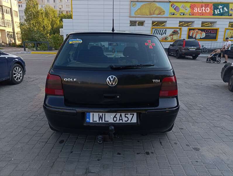 Хетчбек Volkswagen Golf 2000 в Кременчуці