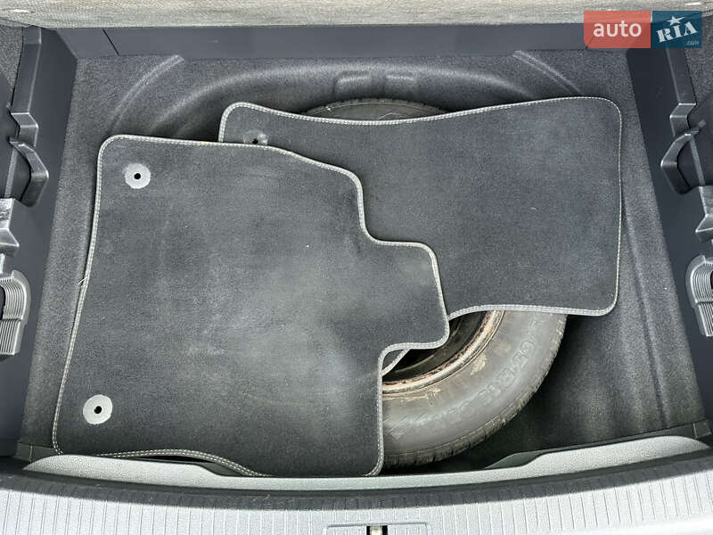 Універсал Volkswagen Golf 2015 в Львові