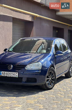 Хетчбек Volkswagen Golf 2005 в Вінниці