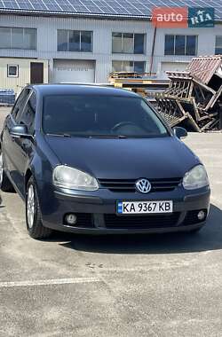Хэтчбек Volkswagen Golf 2004 в Броварах
