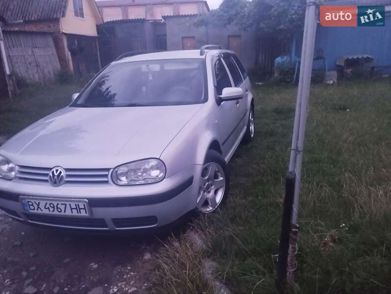 Універсал Volkswagen Golf 1999 в Чемерівцях