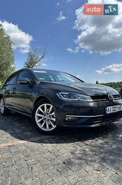 Хетчбек Volkswagen Golf 2019 в Ставищі