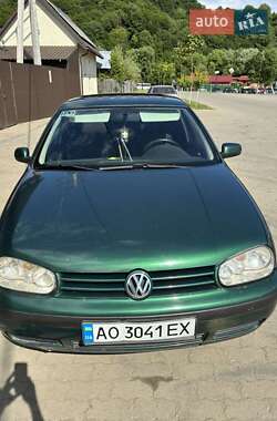 Хэтчбек Volkswagen Golf 1998 в Ужгороде