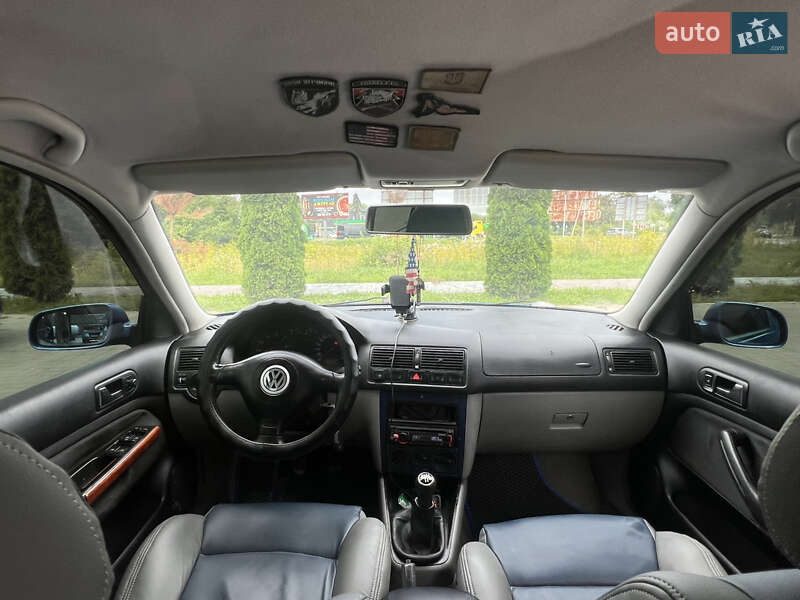 Хетчбек Volkswagen Golf 1999 в Дубні