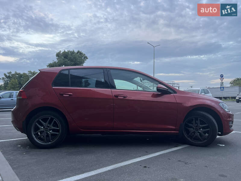 Хэтчбек Volkswagen Golf 2012 в Киеве фото 4 Хэтчбек Volkswagen Golf 2012 в Киеве