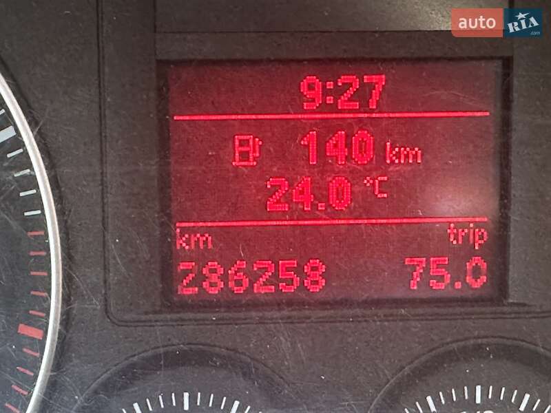 Хетчбек Volkswagen Golf 2005 в Одесі