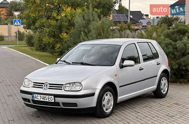 Хэтчбек Volkswagen Golf 1998 в Луцке