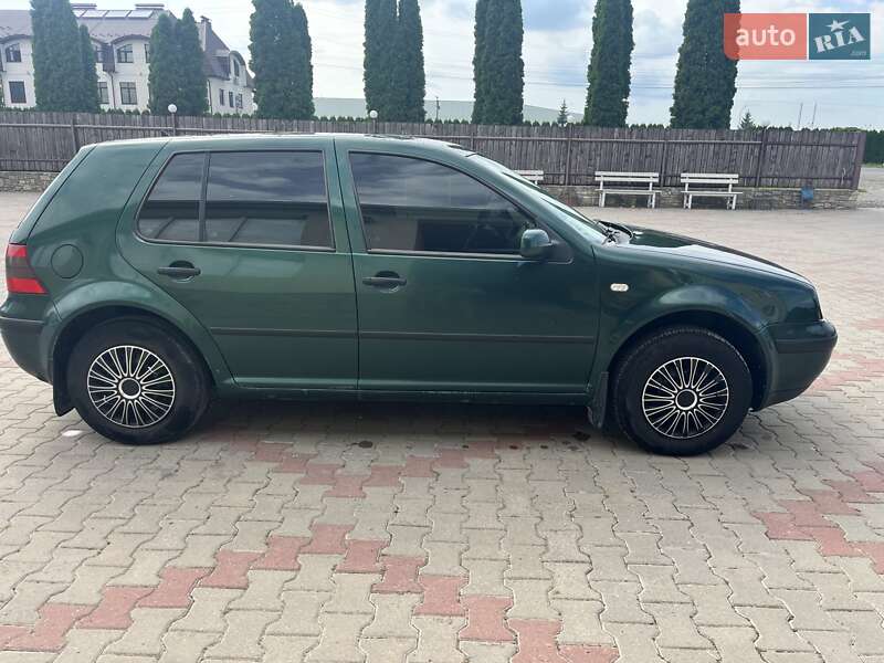 Хэтчбек Volkswagen Golf 1999 в Дунаевцах