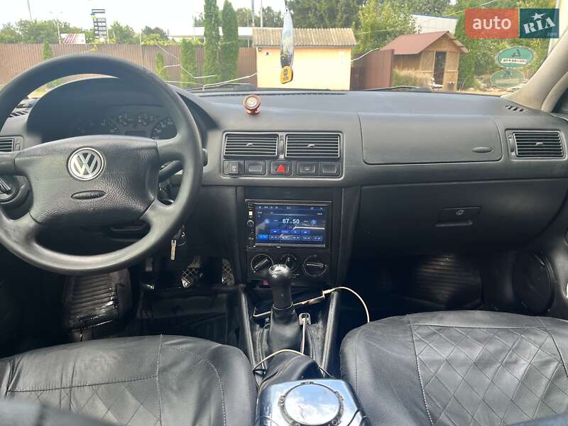 Хэтчбек Volkswagen Golf 1999 в Дунаевцах