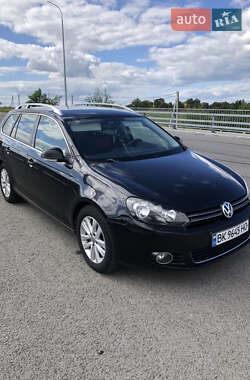 Універсал Volkswagen Golf 2011 в Рівному