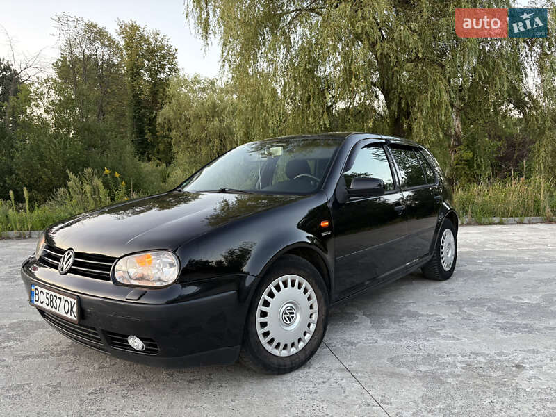 Volkswagen Golf 2001