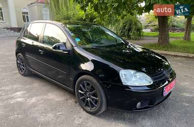 Хэтчбек Volkswagen Golf 2005 в Кременце