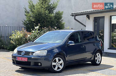 Хэтчбек Volkswagen Golf 2008 в Тернополе