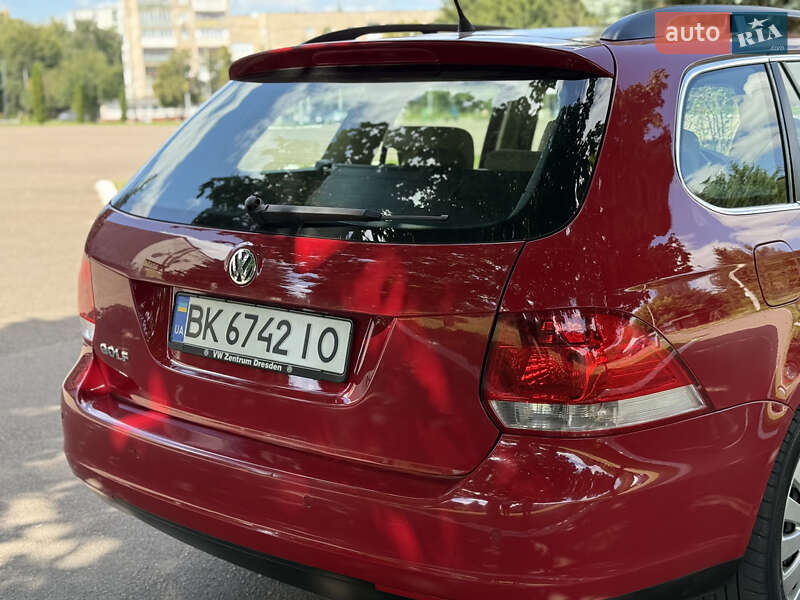 Універсал Volkswagen Golf 2008 в Рівному фото 27 Універсал Volkswagen Golf 2008 в Рівному