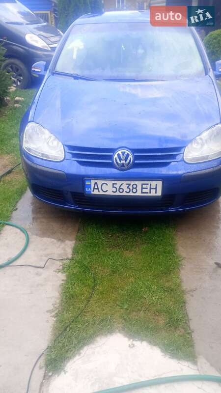 Volkswagen Golf 2005