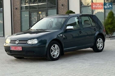Хэтчбек Volkswagen Golf 2003 в Тернополе