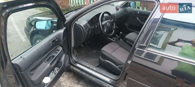 Хетчбек Volkswagen Golf 2000 в Решетилівці