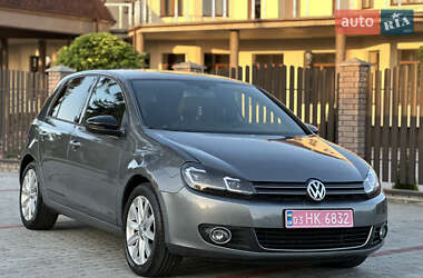 Хетчбек Volkswagen Golf 2011 в Старокостянтинові