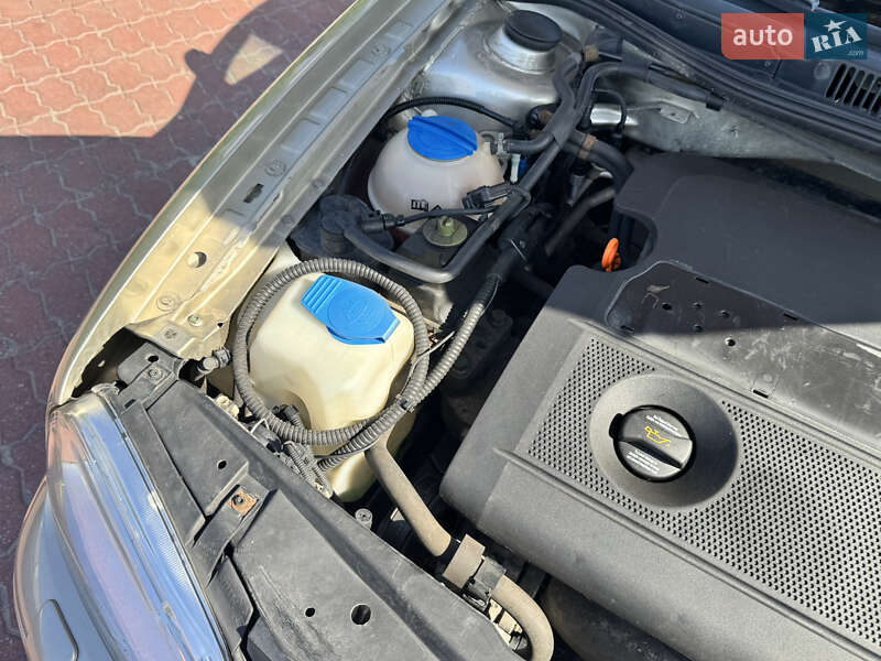 Універсал Volkswagen Golf 2005 в Вінниці