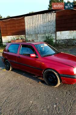 Хетчбек Volkswagen Golf 1993 в Рівному