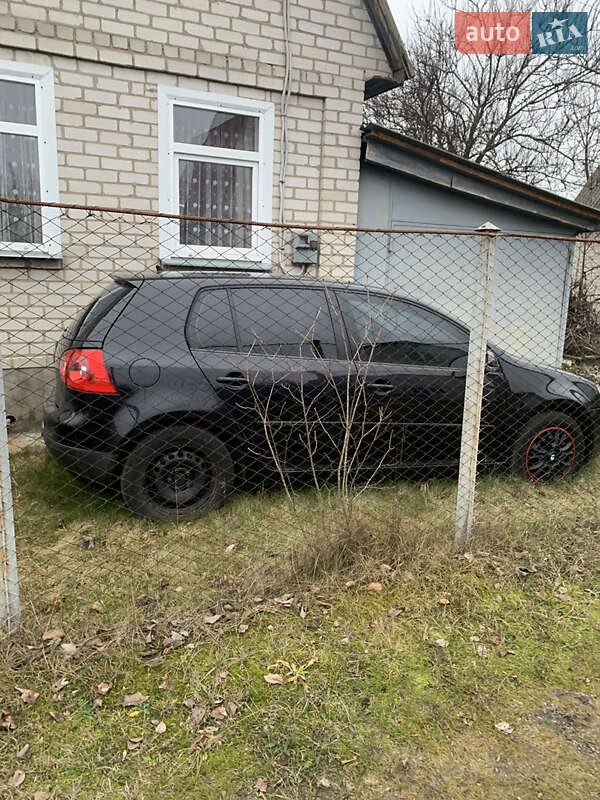 Хэтчбек Volkswagen Golf 2007 в Черкассах