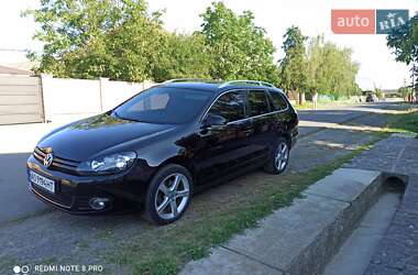Універсал Volkswagen Golf 2011 в Мукачевому