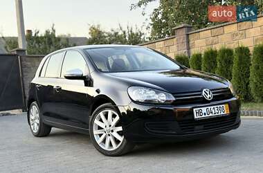 Хэтчбек Volkswagen Golf 2009 в Луцке