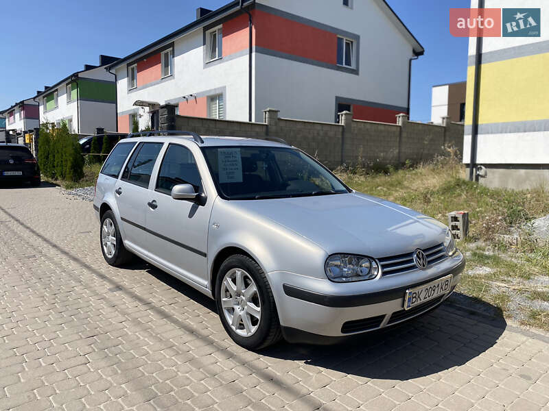 Volkswagen Golf 2000